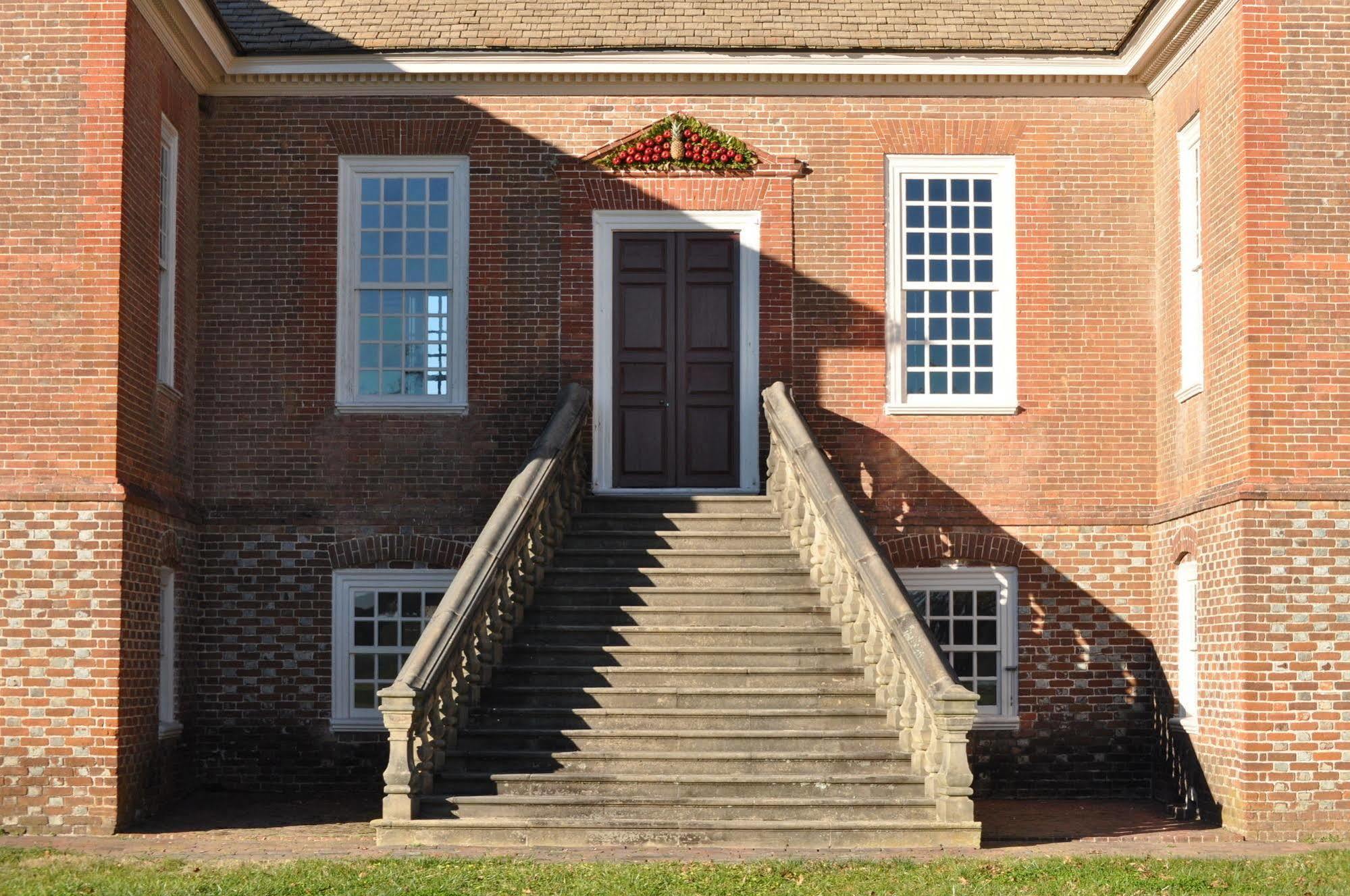 The Inn At Stratford Hall East End Εξωτερικό φωτογραφία